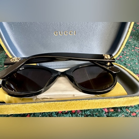 Gucci Cat Eye Sunglasses Black Gold Logo 52mm NWT Rare Colorway main image 13